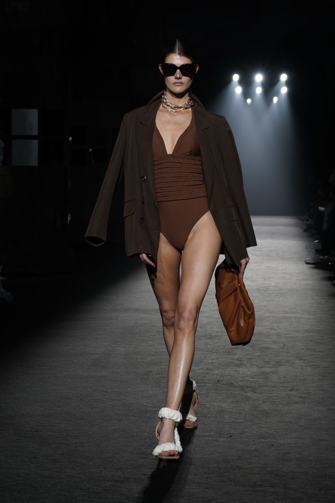 080 Barcelona Fashion Closes with Innovation and Unforgettable Performance 080 Barcelona Fashion Closes with Innovation and Unforgettable Performance Vanity Teen 虚荣青年 Lifestyle & new faces magazine