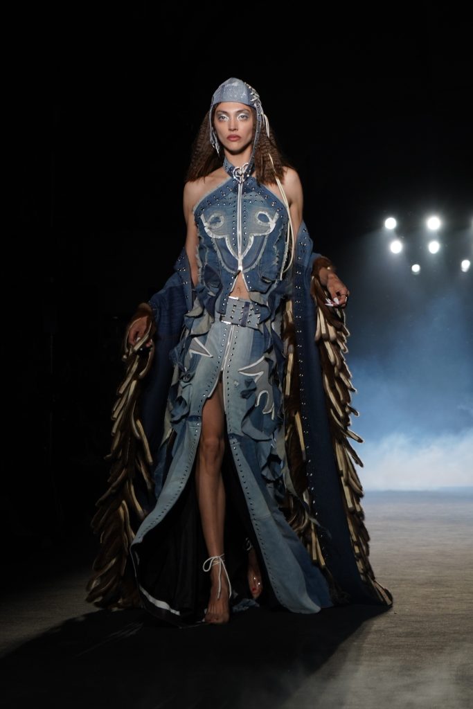 080 Barcelona Fashion Closes with Innovation and Unforgettable Performance 080 Barcelona Fashion Closes with Innovation and Unforgettable Performance Vanity Teen 虚荣青年 Lifestyle & new faces magazine