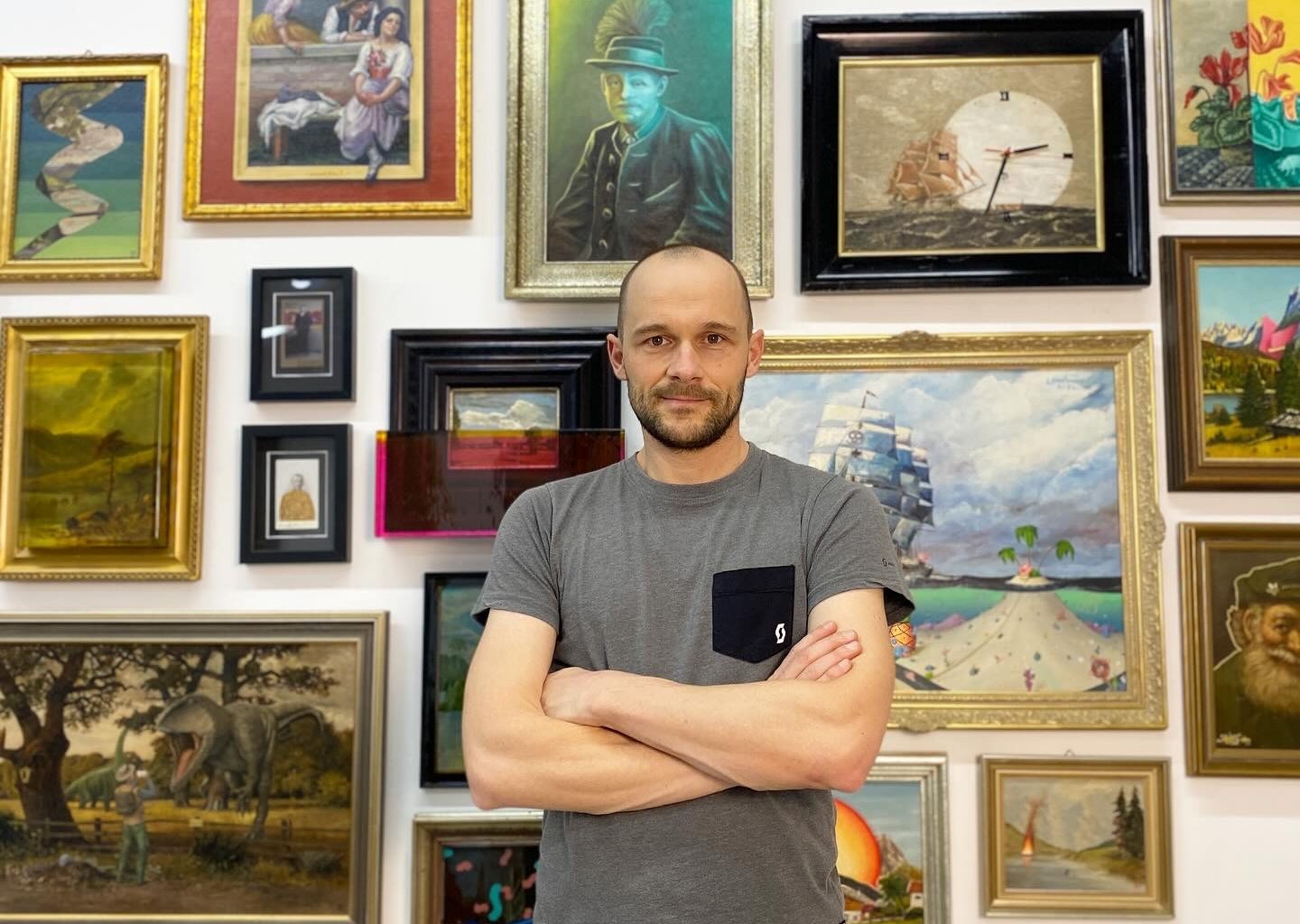 André Schulze Revives Forgotten Masterpieces Through Graffiti Fusion Vanity Teen 虚荣青年 Lifestyle & new faces magazine André Schulze Revives Forgotten Masterpieces Through Graffiti Fusion André Schulze Revives Forgotten Masterpieces Through Graffiti Fusion Vanity Teen 虚荣青年 Lifestyle & new faces magazine