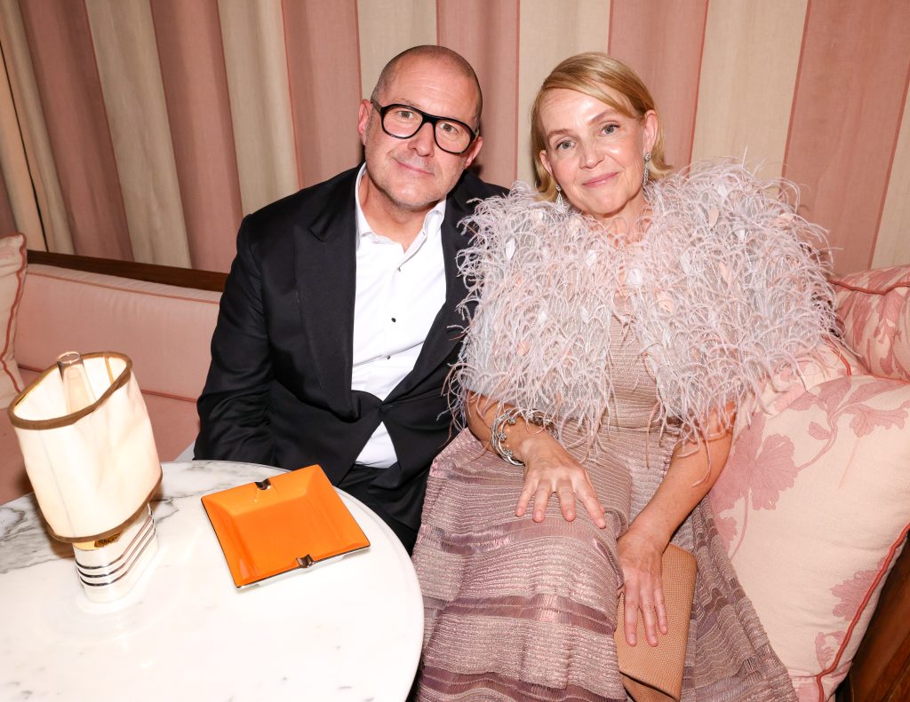 WHEN IN NEW YORK: STELLA McCARTNEY AND TIKTOK HOST MET GALA 2024 AFTERPARTY WITH CASAMIGOS TEQUILA WHEN IN NEW YORK: STELLA McCARTNEY AND TIKTOK HOST MET GALA 2024 AFTERPARTY WITH CASAMIGOS TEQUILA Vanity Teen 虚荣青年 Lifestyle & new faces magazine