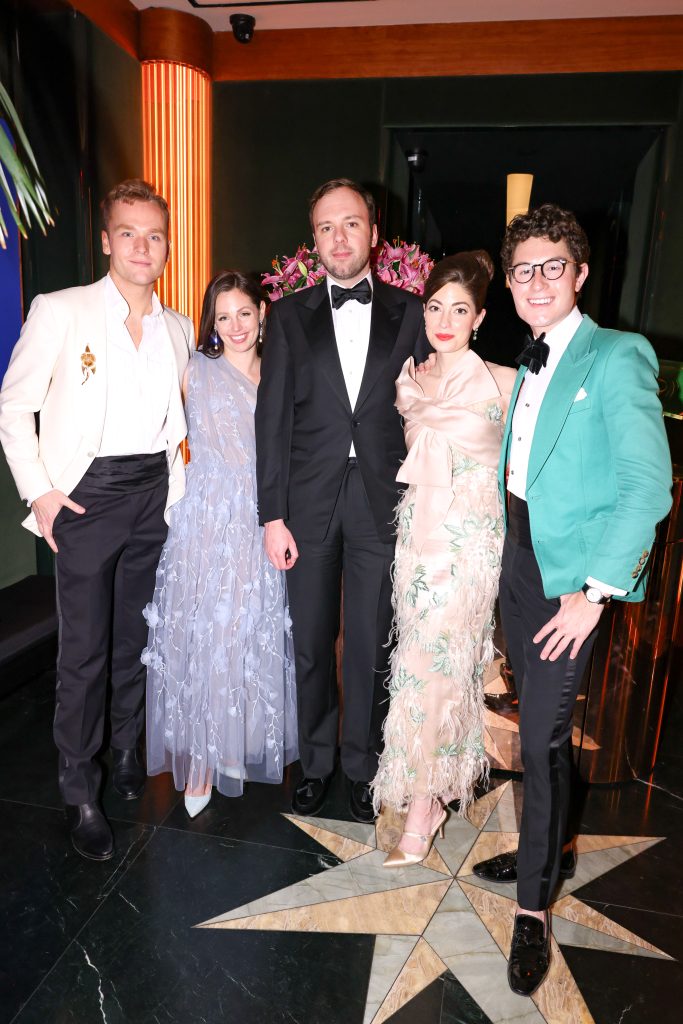 WHEN IN NEW YORK: STELLA McCARTNEY AND TIKTOK HOST MET GALA 2024 AFTERPARTY WITH CASAMIGOS TEQUILA WHEN IN NEW YORK: STELLA McCARTNEY AND TIKTOK HOST MET GALA 2024 AFTERPARTY WITH CASAMIGOS TEQUILA Vanity Teen 虚荣青年 Lifestyle & new faces magazine