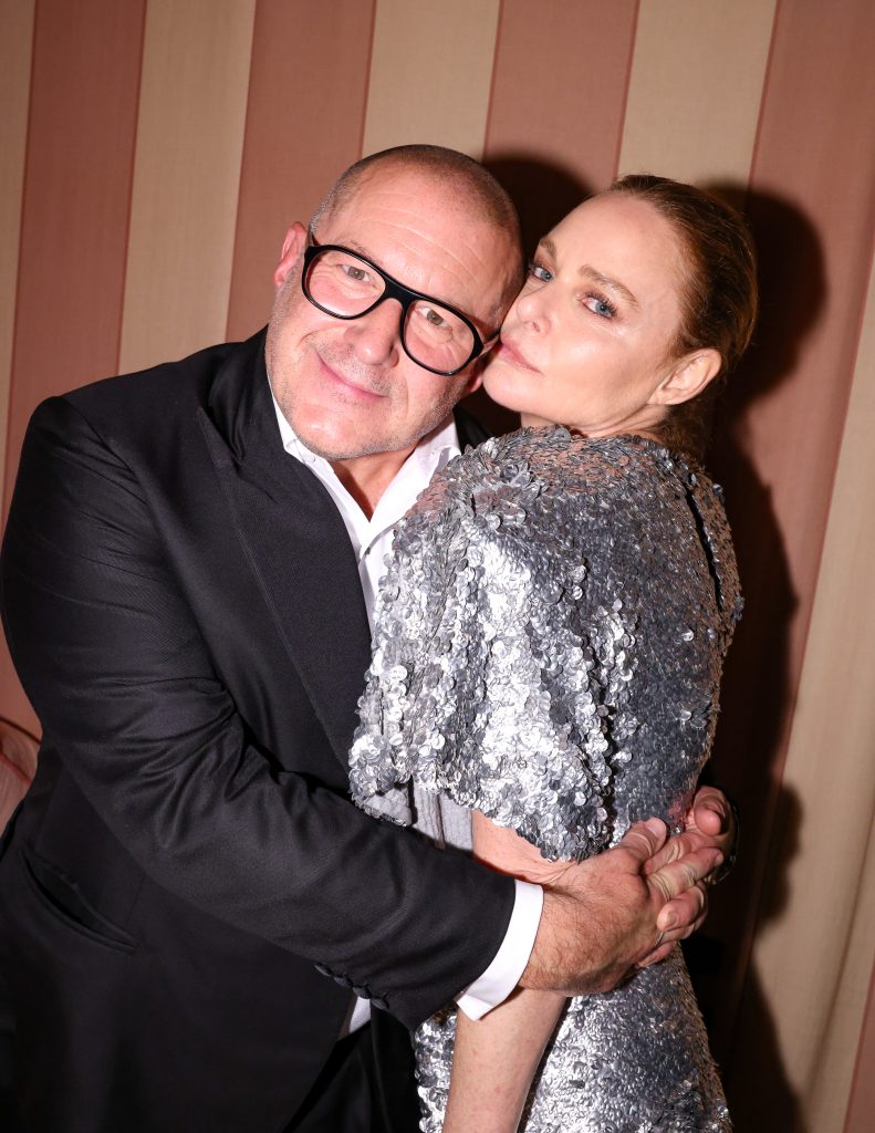 WHEN IN NEW YORK: STELLA McCARTNEY AND TIKTOK HOST MET GALA 2024 AFTERPARTY WITH CASAMIGOS TEQUILA WHEN IN NEW YORK: STELLA McCARTNEY AND TIKTOK HOST MET GALA 2024 AFTERPARTY WITH CASAMIGOS TEQUILA Vanity Teen 虚荣青年 Lifestyle & new faces magazine