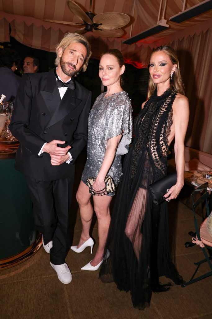 WHEN IN NEW YORK: STELLA McCARTNEY AND TIKTOK HOST MET GALA 2024 AFTERPARTY WITH CASAMIGOS TEQUILA WHEN IN NEW YORK: STELLA McCARTNEY AND TIKTOK HOST MET GALA 2024 AFTERPARTY WITH CASAMIGOS TEQUILA Vanity Teen 虚荣青年 Lifestyle & new faces magazine