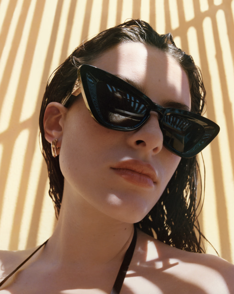 Burberry Launches Summer 2024 Collection Vanity Teen 虚荣青年 Lifestyle & new faces magazine Burberry Launches Summer 2024 Collection Burberry Launches Summer 2024 Collection Vanity Teen 虚荣青年 Lifestyle & new faces magazine