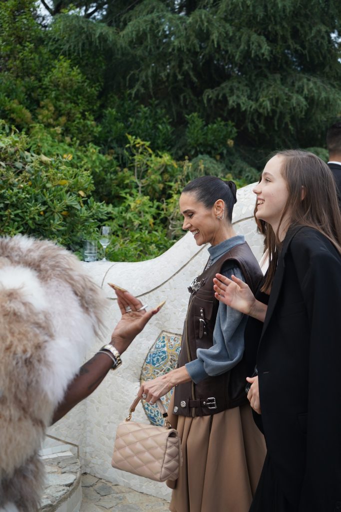 Louis Vuitton Cruise 2025 Show Takes Place at Emblematic Park Güell BARCELONA Vanity Teen 虚荣青年 Lifestyle & new faces magazine Louis Vuitton Cruise 2025 Show Takes Place at Emblematic Park Güell BARCELONA Louis Vuitton Cruise 2025 Show Takes Place at Emblematic Park Güell BARCELONA Vanity Teen 虚荣青年 Lifestyle & new faces magazine