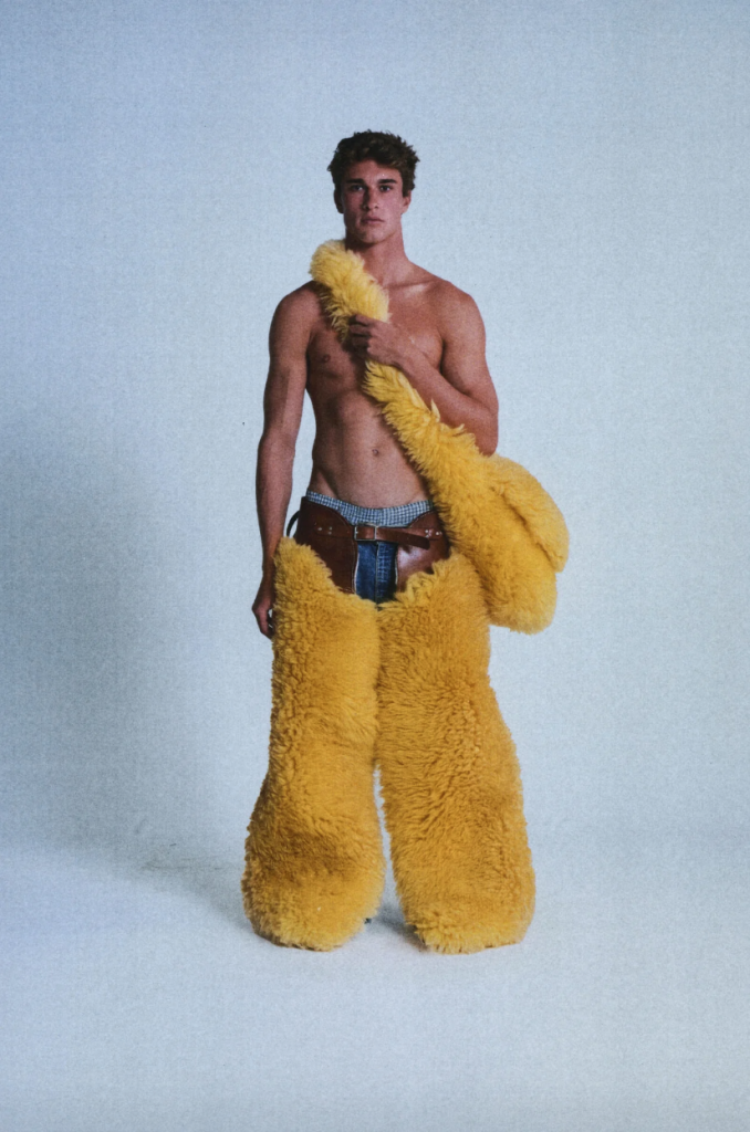 ERL Unveils New "Made in California" Clothing Line ERL Unveils New "Made in California" Clothing Line Vanity Teen 虚荣青年 Lifestyle & new faces magazine