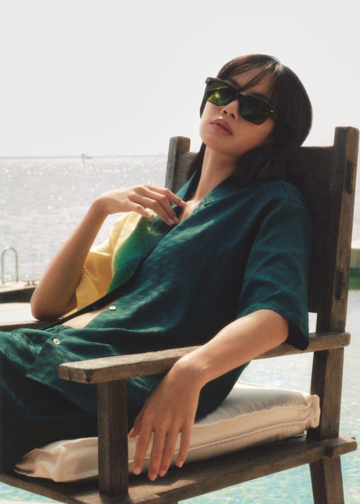 Lisa for KITH Women 2024 Summer Collection Officially Released Lisa for KITH Women 2024 Summer Collection Officially Released Vanity Teen 虚荣青年 Lifestyle & new faces magazine