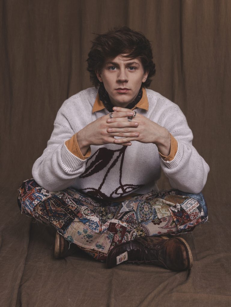 Brody Grant on His Dream Broadway Debut as Ponyboy and The Outsiders' 12 Tony Nominations Brody Grant on His Dream Broadway Debut as Ponyboy and The Outsiders' 12 Tony Nominations Vanity Teen 虚荣青年 Lifestyle & new faces magazine