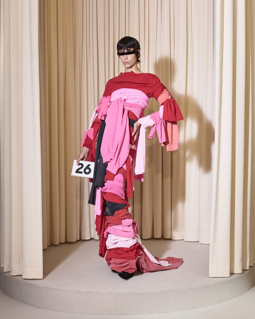 BALENCIAGA 53RD COUTURE COLLECTION - THE ART OF SAVOIR-FAIRE BALENCIAGA 53RD COUTURE COLLECTION - THE ART OF SAVOIR-FAIRE Vanity Teen 虚荣青年 Lifestyle & new faces magazine