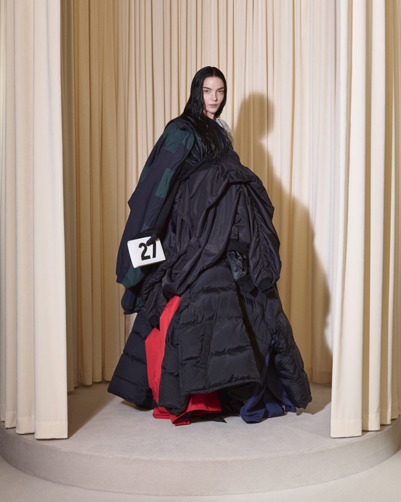 BALENCIAGA 53RD COUTURE COLLECTION - THE ART OF SAVOIR-FAIRE BALENCIAGA 53RD COUTURE COLLECTION - THE ART OF SAVOIR-FAIRE Vanity Teen 虚荣青年 Lifestyle & new faces magazine