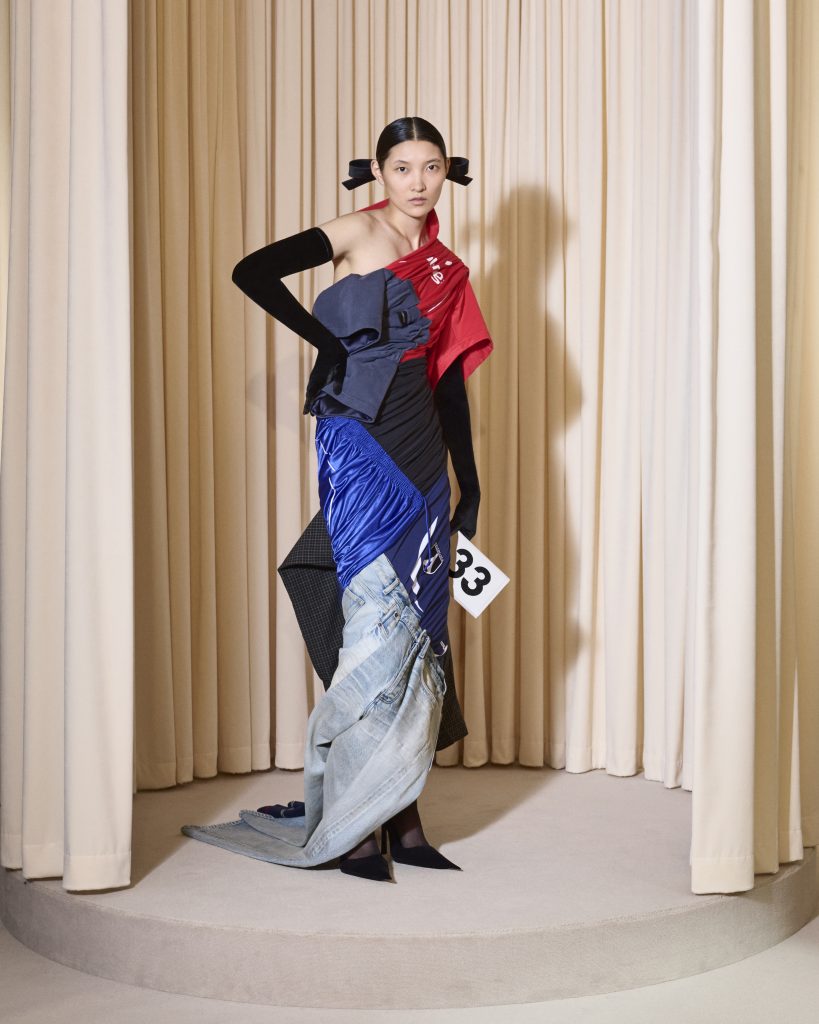 BALENCIAGA 53RD COUTURE COLLECTION - THE ART OF SAVOIR-FAIRE BALENCIAGA 53RD COUTURE COLLECTION - THE ART OF SAVOIR-FAIRE Vanity Teen 虚荣青年 Lifestyle & new faces magazine