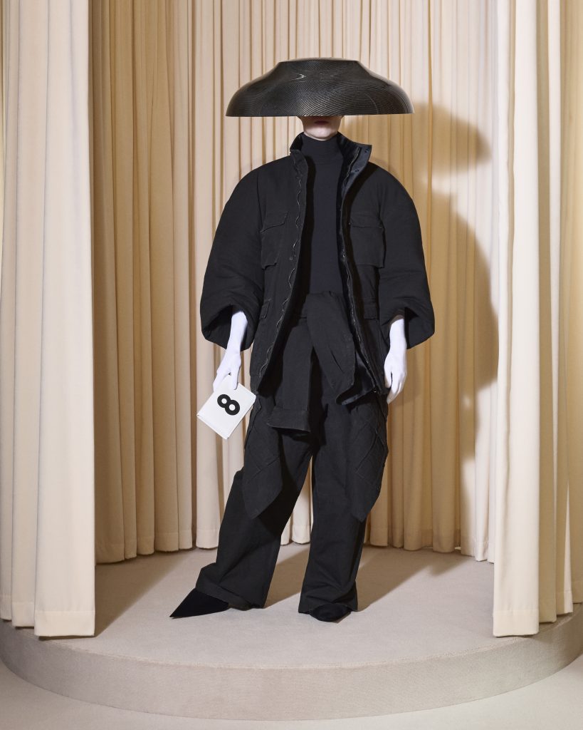 BALENCIAGA 53RD COUTURE COLLECTION - THE ART OF SAVOIR-FAIRE BALENCIAGA 53RD COUTURE COLLECTION - THE ART OF SAVOIR-FAIRE Vanity Teen 虚荣青年 Lifestyle & new faces magazine