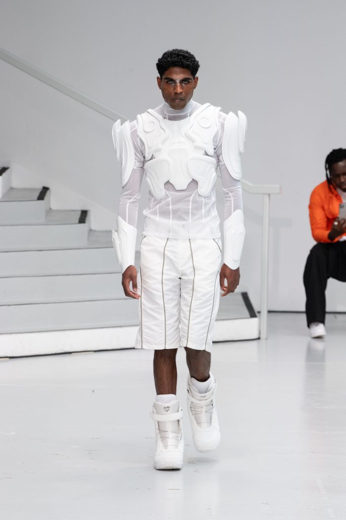 Yenesai - A futuristic vision fused with ancestral nomadic values Yenesai - A futuristic vision fused with ancestral nomadic values Vanity Teen 虚荣青年 Lifestyle & new faces magazine