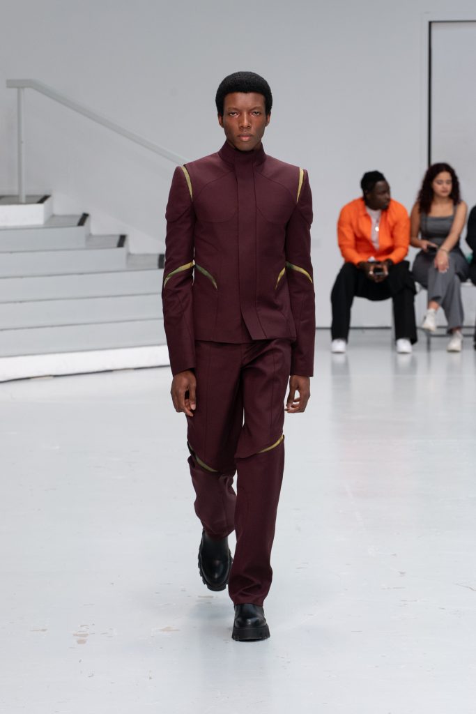 Yenesai - A futuristic vision fused with ancestral nomadic values Yenesai - A futuristic vision fused with ancestral nomadic values Vanity Teen 虚荣青年 Lifestyle & new faces magazine