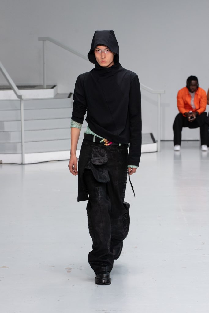 Yenesai - A futuristic vision fused with ancestral nomadic values Yenesai - A futuristic vision fused with ancestral nomadic values Vanity Teen 虚荣青年 Lifestyle & new faces magazine