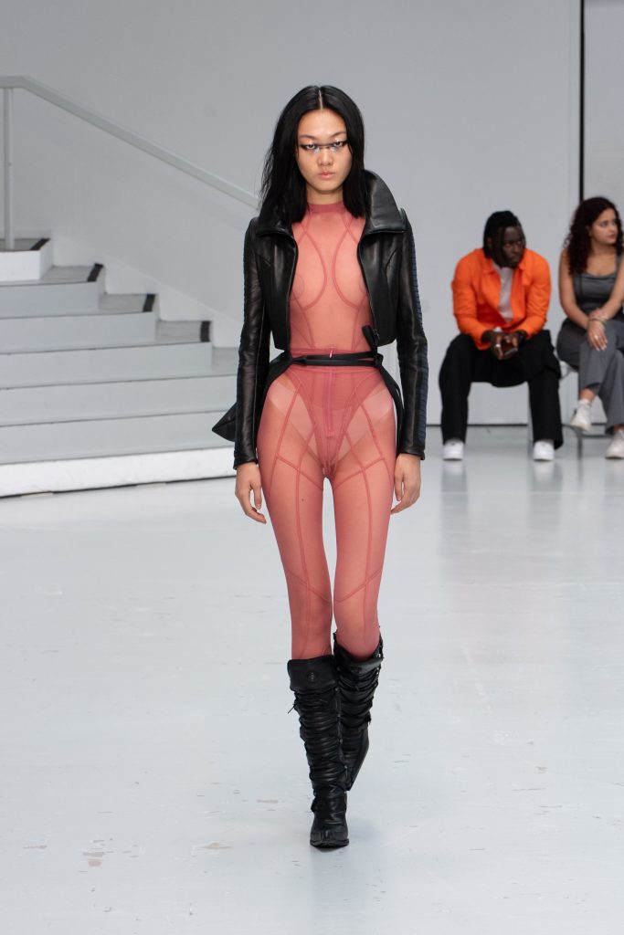 Yenesai - A futuristic vision fused with ancestral nomadic values Yenesai - A futuristic vision fused with ancestral nomadic values Vanity Teen 虚荣青年 Lifestyle & new faces magazine