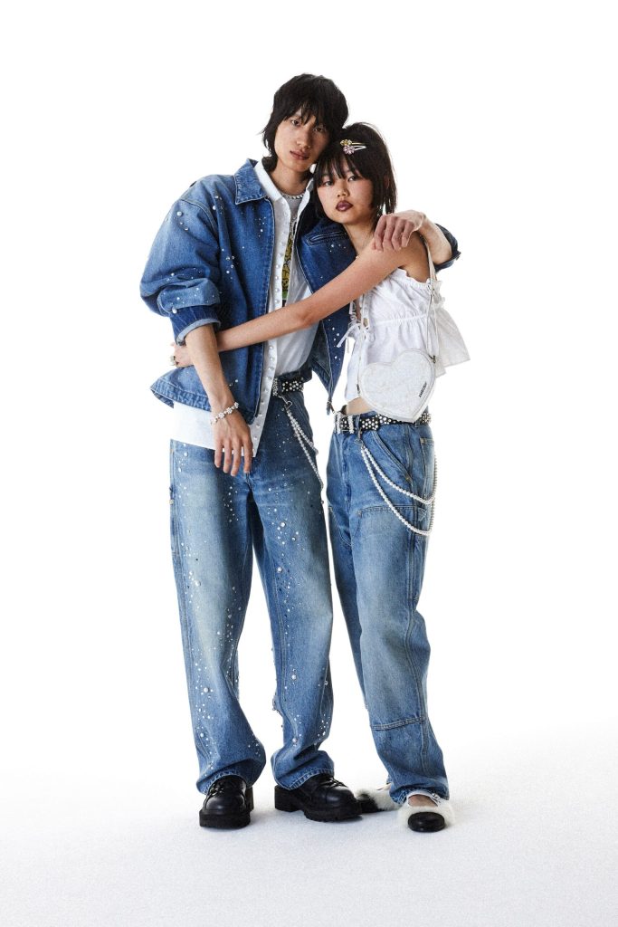 AMBUSH® Unveils Spring/Summer 2025 Collection AMBUSH® Unveils Spring/Summer 2025 Collection Vanity Teen 虚荣青年 Lifestyle & new faces magazine