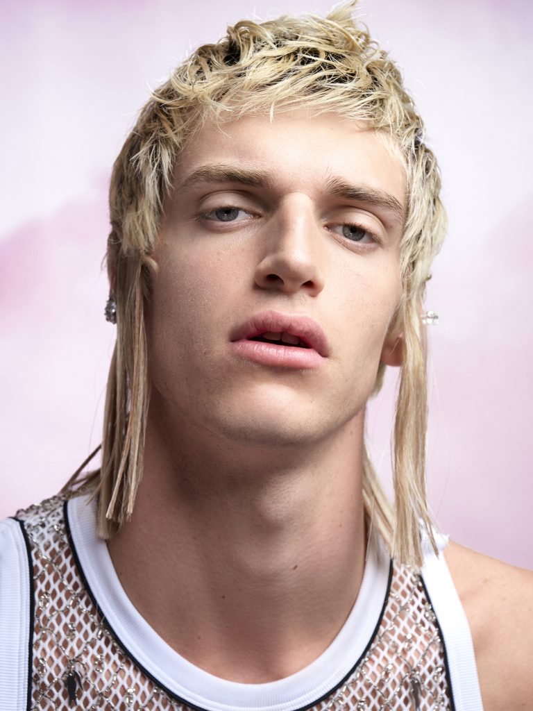 TROPICOOL by MATTHIEU DORTOMB TROPICOOL by MATTHIEU DORTOMB Vanity Teen 虚荣青年 Lifestyle & new faces magazine