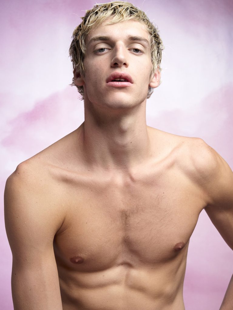 TROPICOOL by MATTHIEU DORTOMB TROPICOOL by MATTHIEU DORTOMB Vanity Teen 虚荣青年 Lifestyle & new faces magazine