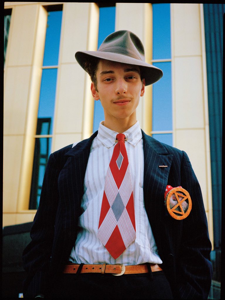 Behind the camera to tell the human dimension - A chat with Alberto Tandoi Vanity Teen 虚荣青年 Lifestyle & new faces magazine Behind the camera to tell the human dimension - A chat with Alberto Tandoi Behind the camera to tell the human dimension - A chat with Alberto Tandoi Vanity Teen 虚荣青年 Lifestyle & new faces magazine