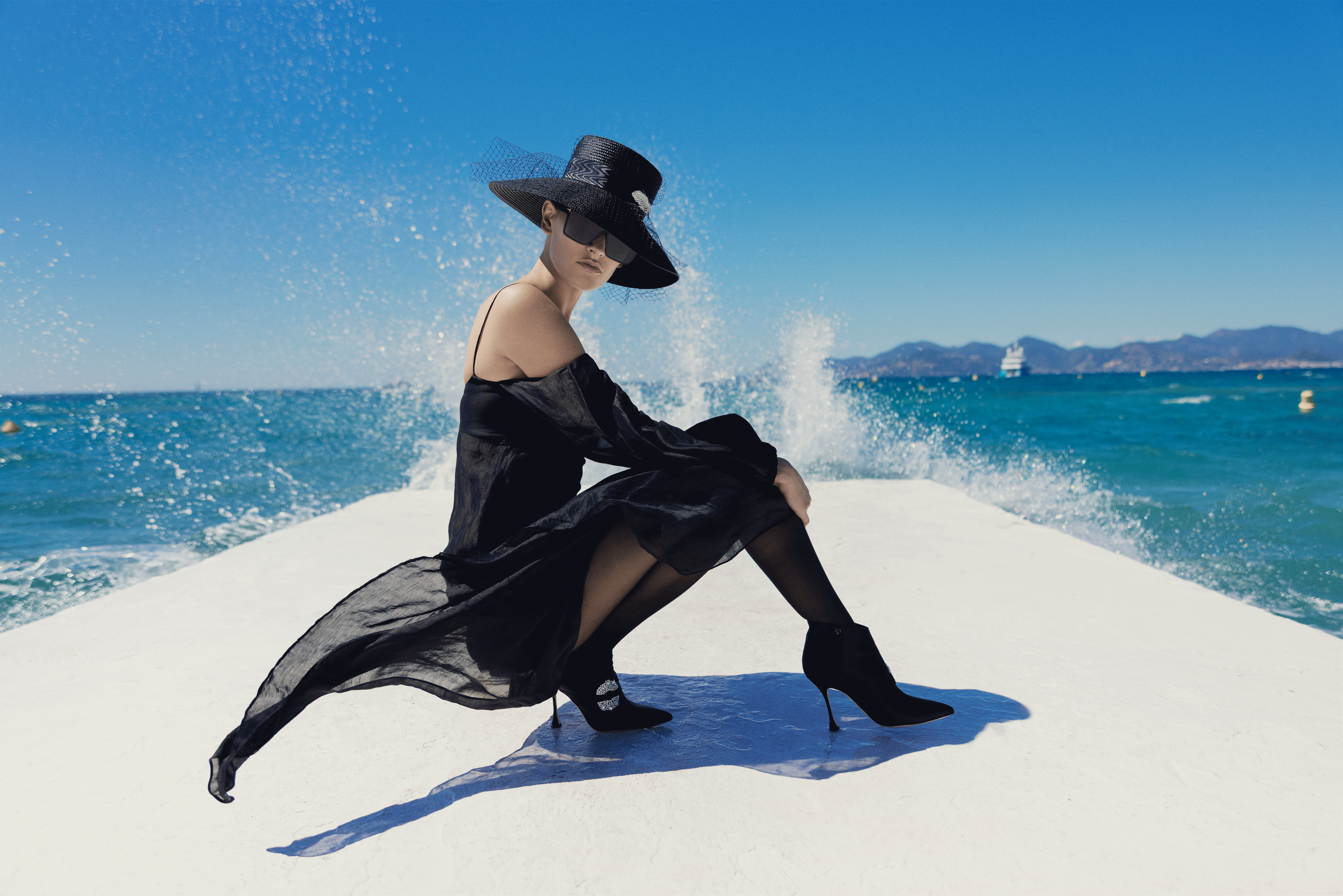 CANNES COCO NOIR CANNES COCO NOIR Vanity Teen 虚荣青年 Lifestyle & new faces magazine