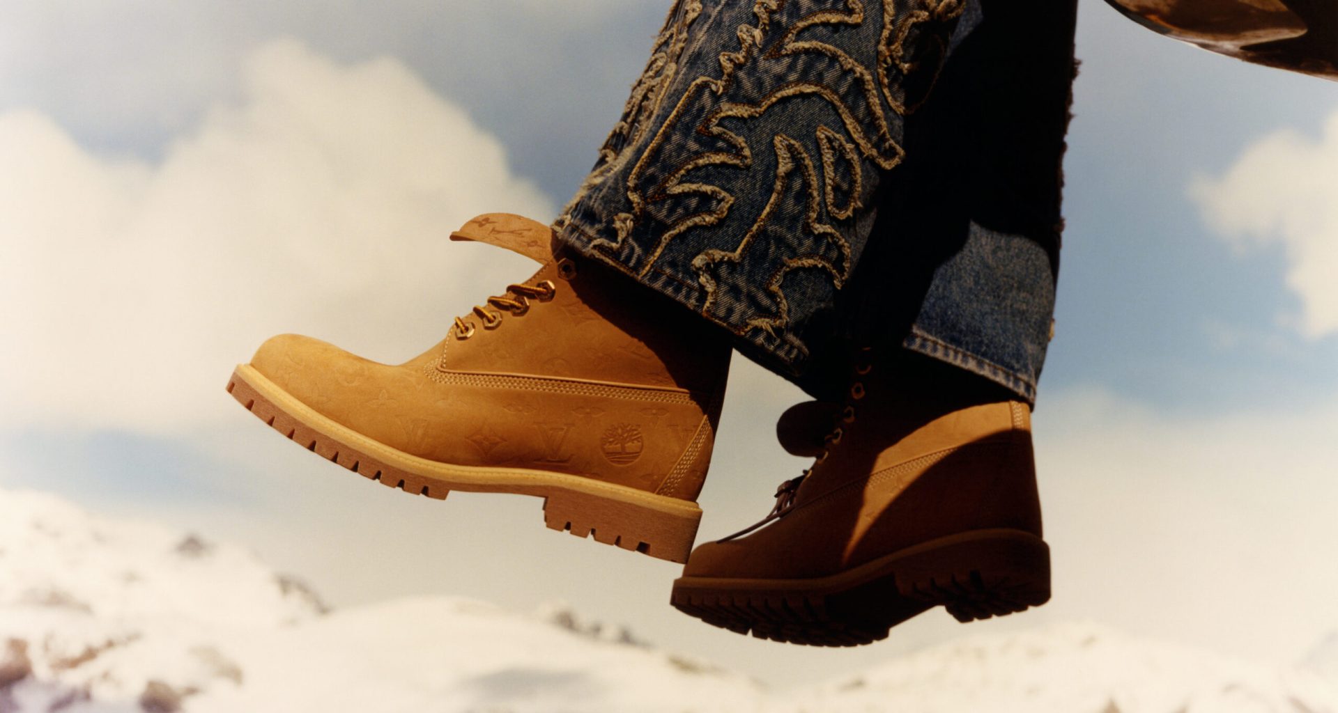 LOUIS VUITTON x Timberland Collaboration Series Coming Soon LOUIS VUITTON x Timberland Collaboration Series Coming Soon Vanity Teen 虚荣青年 Lifestyle & new faces magazine