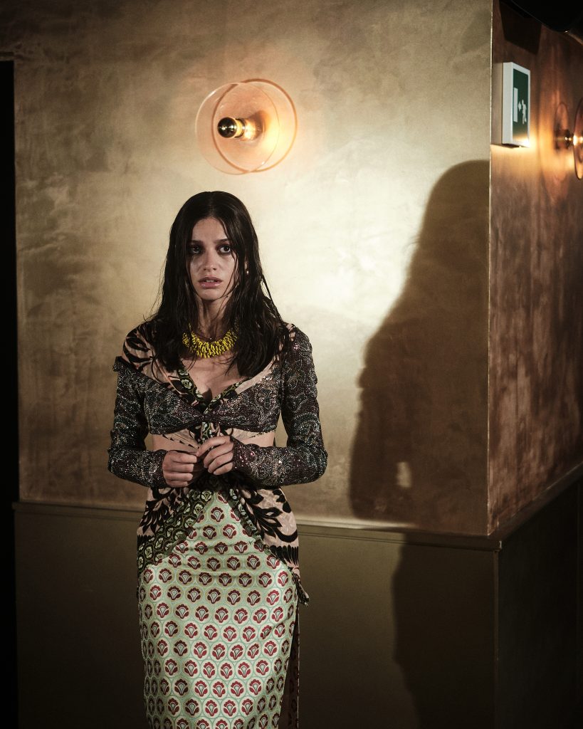 VERSATILITY IS A 2.0 QUALITY - A CHAT WITH EMMA VALENTI VERSATILITY IS A 2.0 QUALITY - A CHAT WITH EMMA VALENTI Vanity Teen 虚荣青年 Lifestyle & new faces magazine