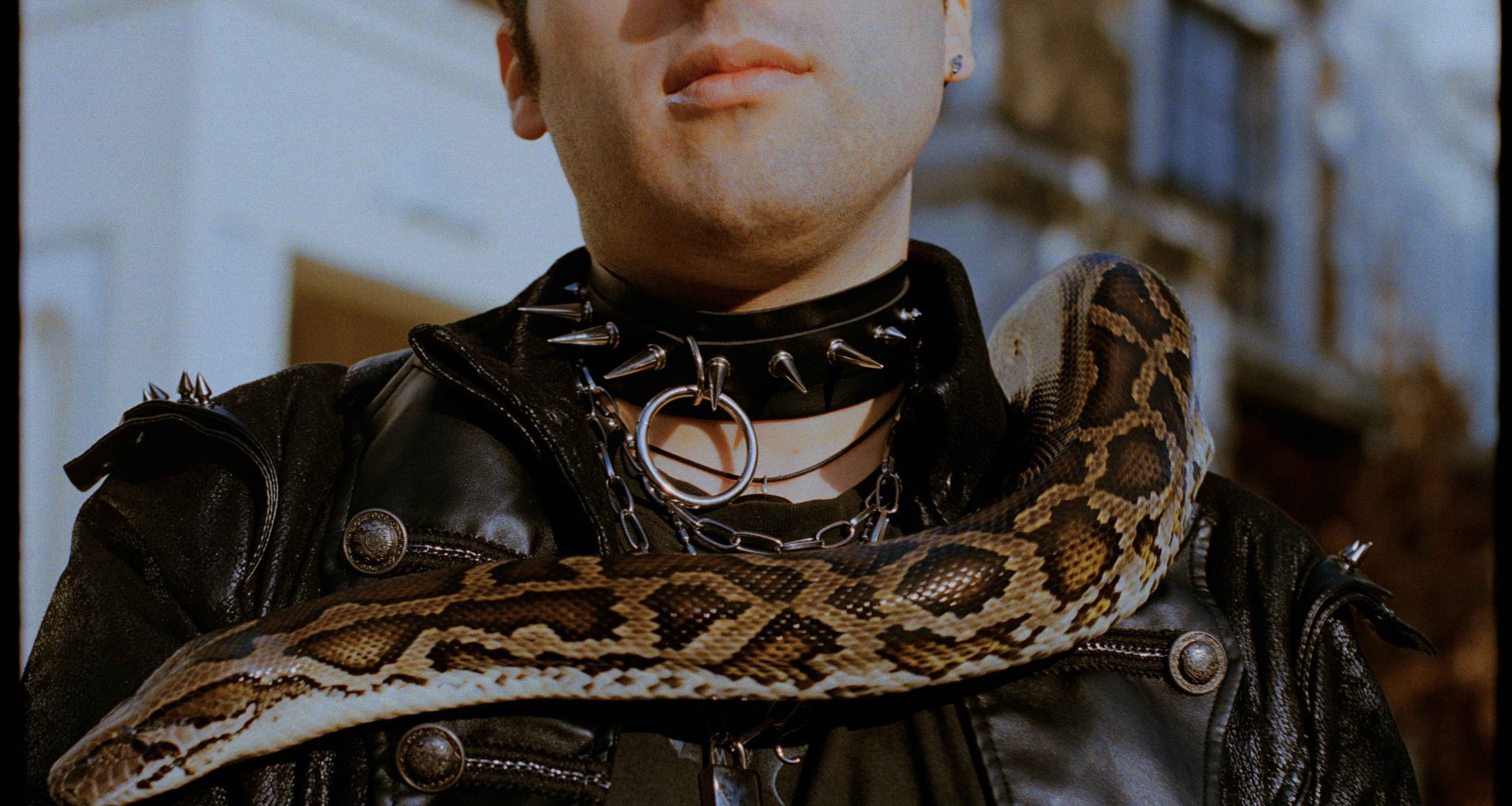 Behind the camera to tell the human dimension - A chat with Alberto Tandoi Vanity Teen 虚荣青年 Lifestyle & new faces magazine Behind the camera to tell the human dimension - A chat with Alberto Tandoi Behind the camera to tell the human dimension - A chat with Alberto Tandoi Vanity Teen 虚荣青年 Lifestyle & new faces magazine