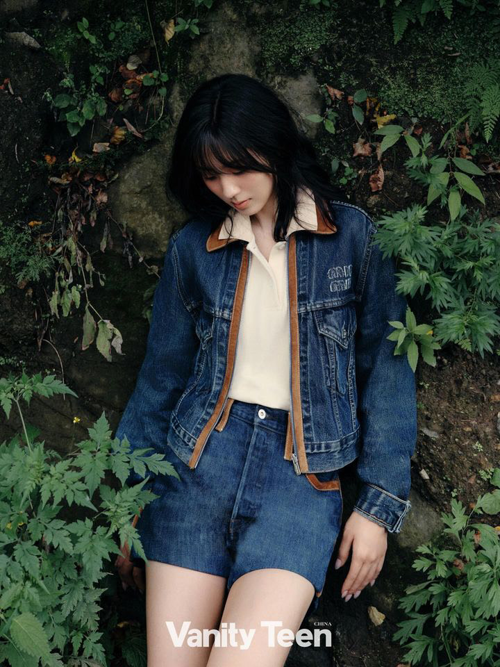 Cover Fair Xing VT CHINA Cover Fair Xing VT CHINA Vanity Teen 虚荣青年 Lifestyle & new faces magazine