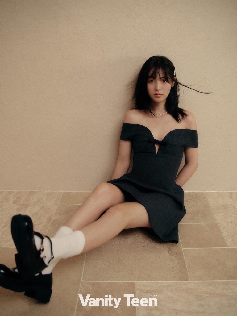 Cover Fair Xing VT CHINA Cover Fair Xing VT CHINA Vanity Teen 虚荣青年 Lifestyle & new faces magazine