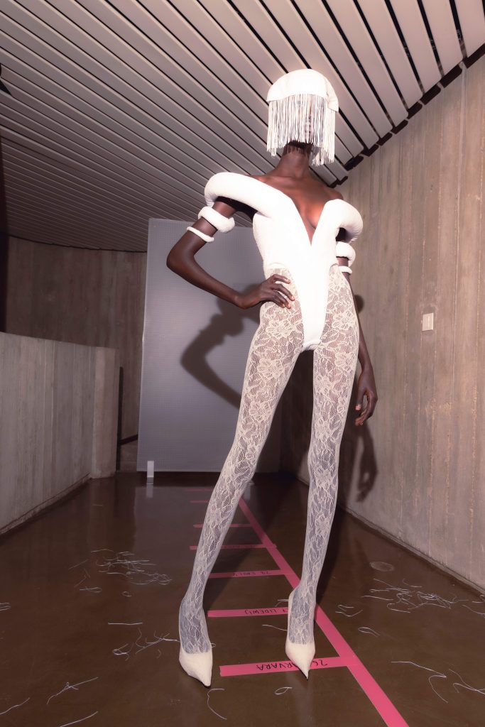 Behind the scenes of the most awaited debut show in Paris, Luis de Javier Behind the scenes of the most awaited debut show in Paris, Luis de Javier Vanity Teen 虚荣青年 Lifestyle & new faces magazine