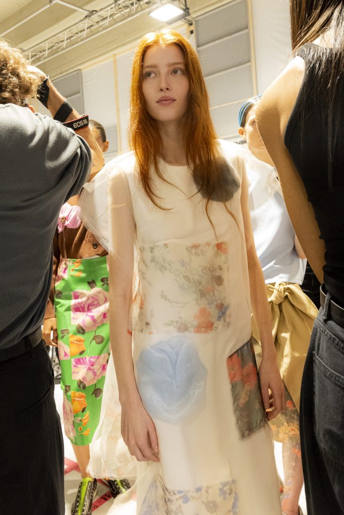 Behind the scenes of the nature-inspired SS25 collection by Zomer Behind the scenes of the nature-inspired SS25 collection by Zomer Vanity Teen 虚荣青年 Lifestyle & new faces magazine