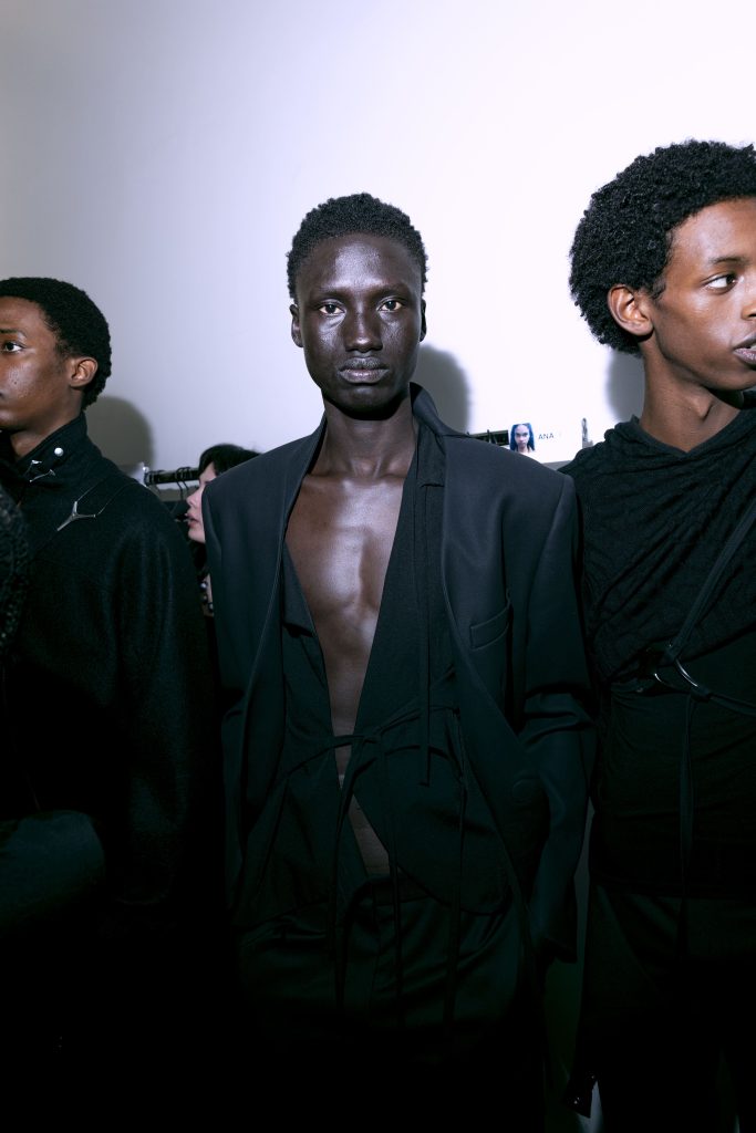 Behind the scenes of the contemporary-deconstructed SS25 Collection by Heliot Emil Behind the scenes of the contemporary-deconstructed SS25 Collection by Heliot Emil Vanity Teen 虚荣青年 Lifestyle & new faces magazine