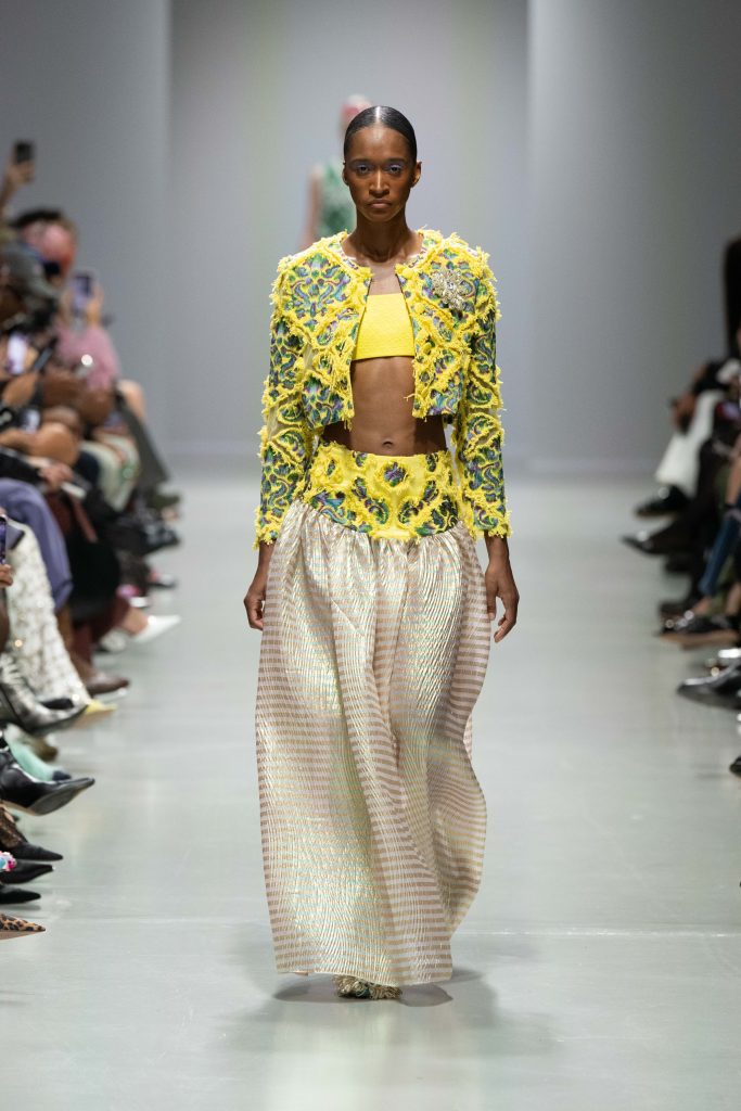 SHUTING QIU SS2025 - The Palace Where Venus Descends SHUTING QIU SS2025 - The Palace Where Venus Descends Vanity Teen 虚荣青年 Lifestyle & new faces magazine