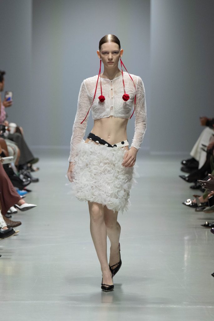 SHUTING QIU SS2025 - The Palace Where Venus Descends SHUTING QIU SS2025 - The Palace Where Venus Descends Vanity Teen 虚荣青年 Lifestyle & new faces magazine