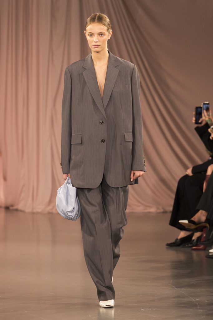 Time SS25 Collection - Invitation to the ‘DREAM LAB’ Time SS25 Collection - Invitation to the ‘DREAM LAB’ Vanity Teen 虚荣青年 Lifestyle & new faces magazine