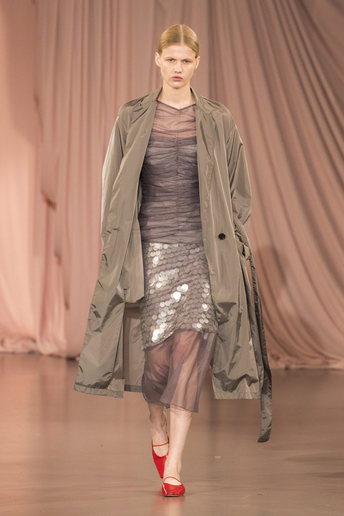 Time SS25 Collection - Invitation to the ‘DREAM LAB’ Time SS25 Collection - Invitation to the ‘DREAM LAB’ Vanity Teen 虚荣青年 Lifestyle & new faces magazine