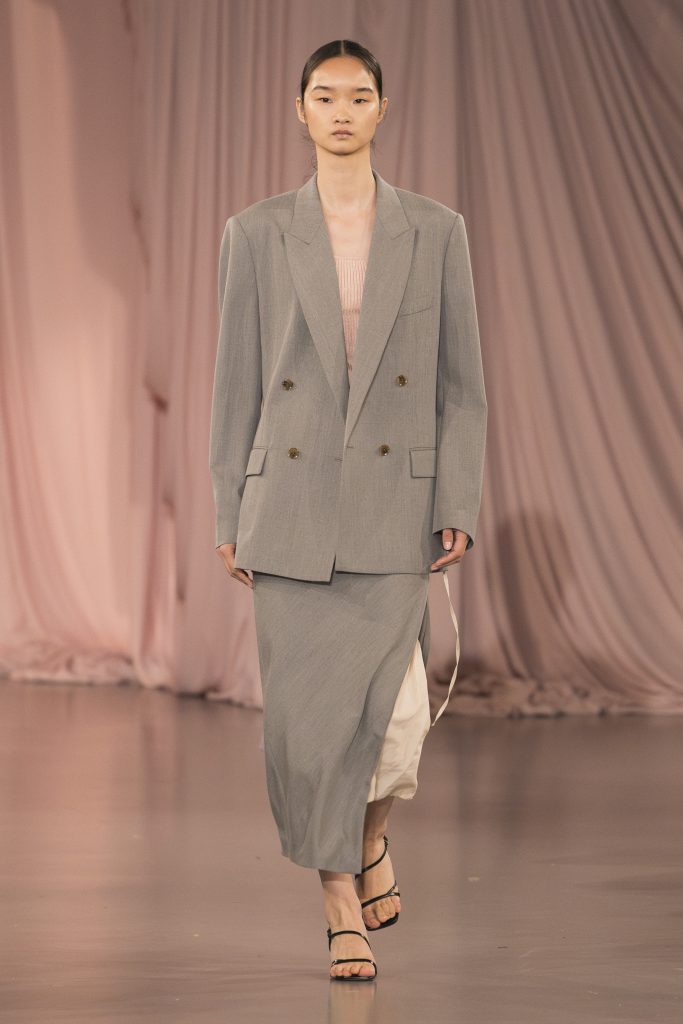 Time SS25 Collection - Invitation to the ‘DREAM LAB’ Time SS25 Collection - Invitation to the ‘DREAM LAB’ Vanity Teen 虚荣青年 Lifestyle & new faces magazine