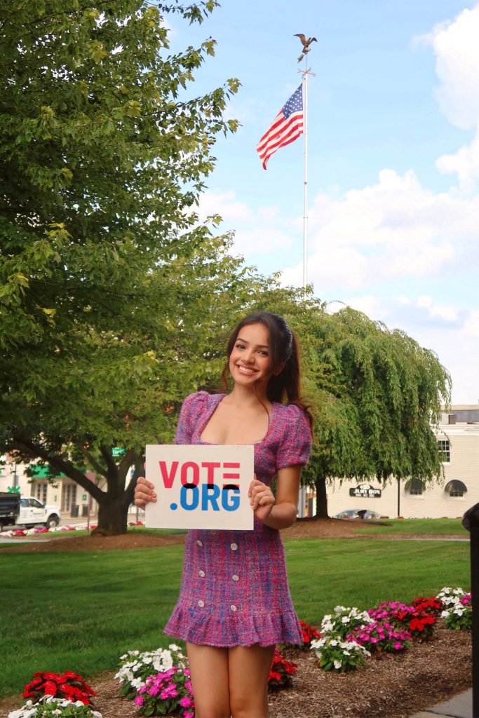 UmaSofia Srivastava: The 17-Year-Old Author, Activist, and Beauty Queen Redefining What It Means to Lead UmaSofia Srivastava: The 17-Year-Old Author, Activist, and Beauty Queen Redefining What It Means to Lead Vanity Teen 虚荣青年 Lifestyle & new faces magazine