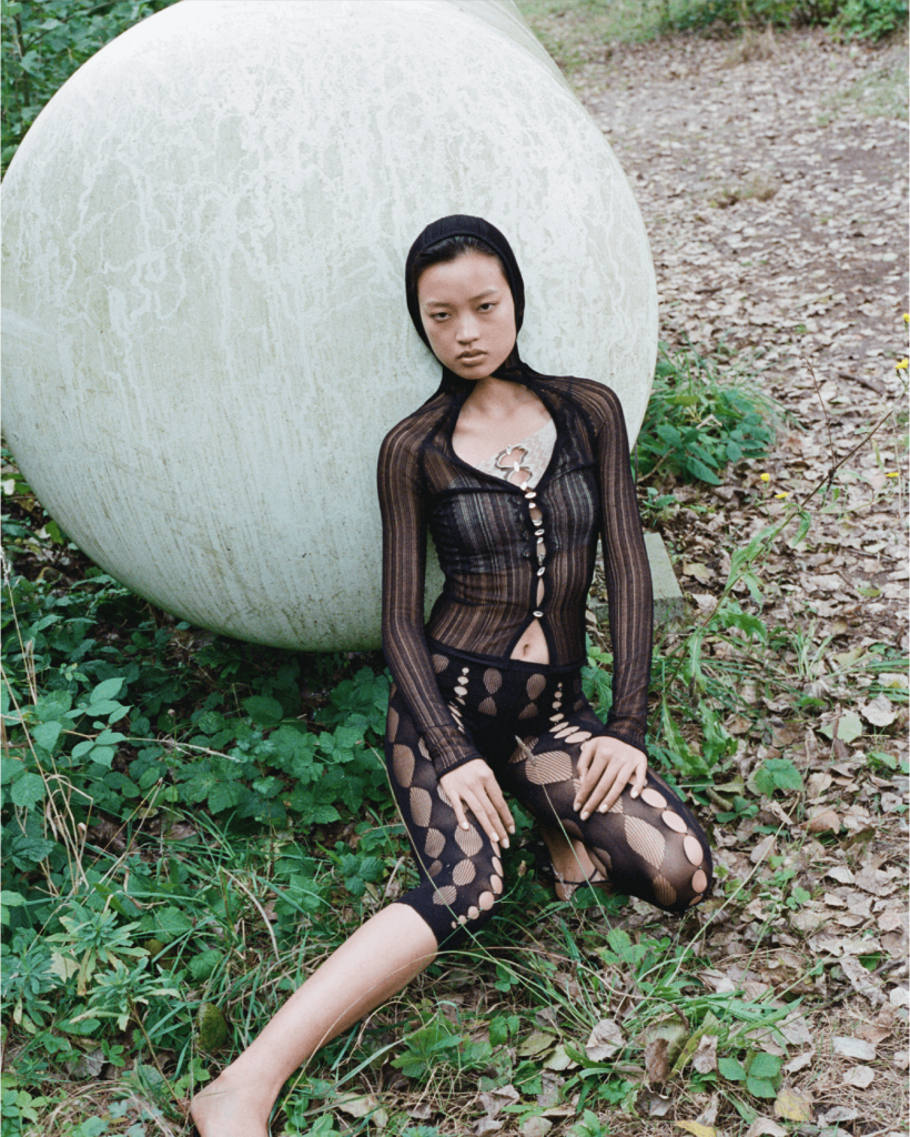 RUIbuilt SS025 Collection - 「Lingering On」 RUIbuilt SS025 Collection - 「Lingering On」 Vanity Teen 虚荣青年 Lifestyle & new faces magazine