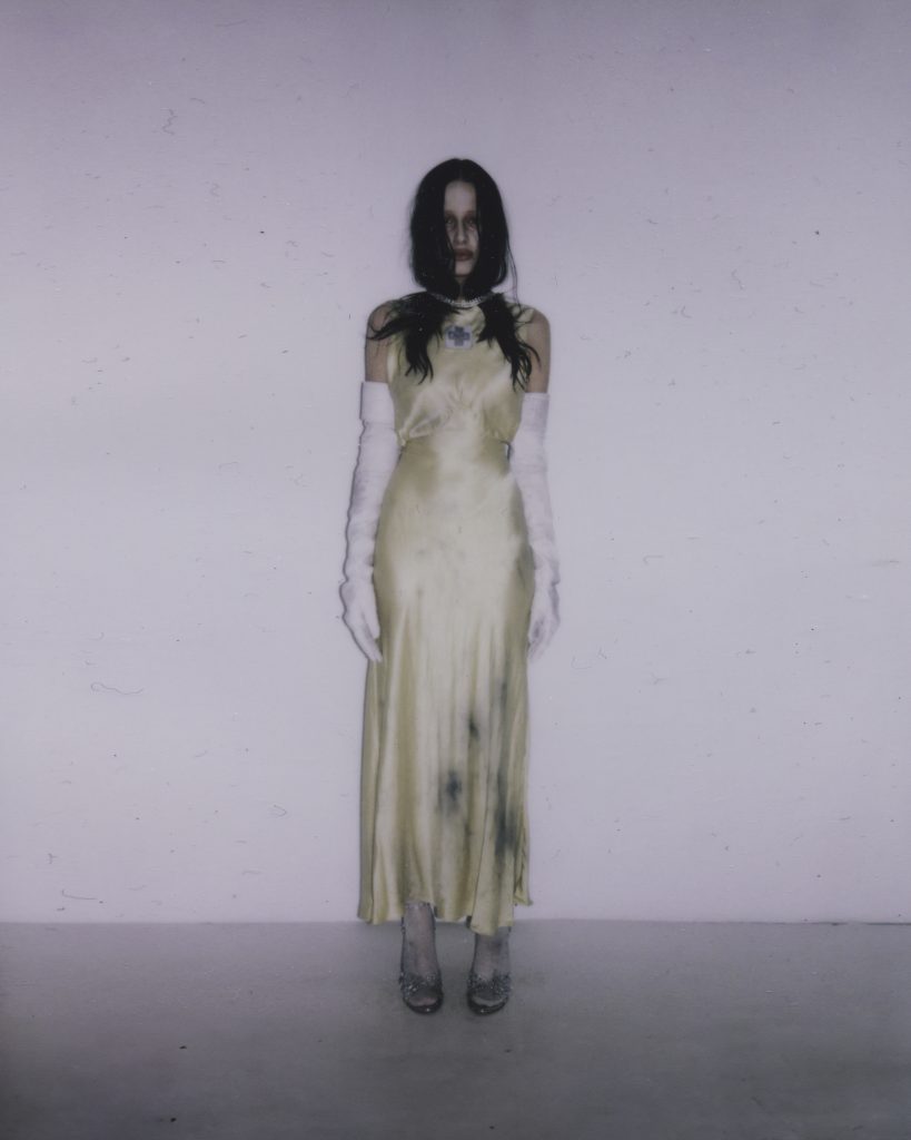 “PSYCHOSIS”: YOUNG DESIGNER ILONA PRESENTS HER SECOND COLLECTION, INSPIRED BY HER TEENAGE PSYCHIATRIC HOSPITAL STAY “PSYCHOSIS”: YOUNG DESIGNER ILONA PRESENTS HER SECOND COLLECTION, INSPIRED BY HER TEENAGE PSYCHIATRIC HOSPITAL STAY Vanity Teen 虚荣青年 Lifestyle & new faces magazine