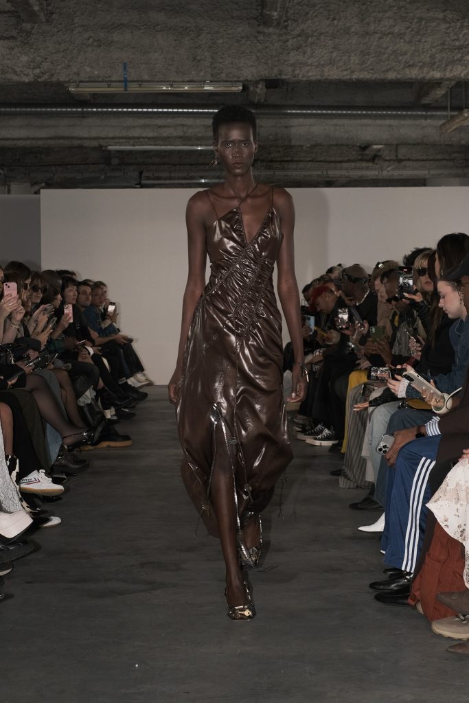 ZIMO SS25 Collection - Recycled Resilience Vanity Teen 虚荣青年 Lifestyle & new faces magazine ZIMO SS25 Collection - Recycled Resilience ZIMO SS25 Collection - Recycled Resilience Vanity Teen 虚荣青年 Lifestyle & new faces magazine