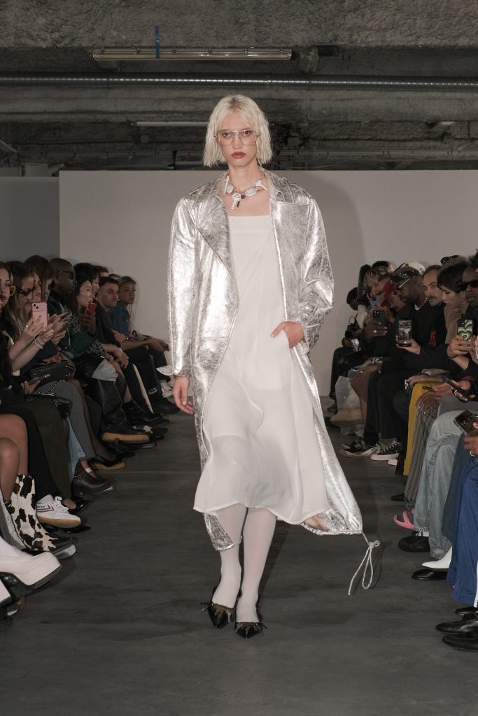 ZIMO SS25 Collection - Recycled Resilience Vanity Teen 虚荣青年 Lifestyle & new faces magazine ZIMO SS25 Collection - Recycled Resilience ZIMO SS25 Collection - Recycled Resilience Vanity Teen 虚荣青年 Lifestyle & new faces magazine