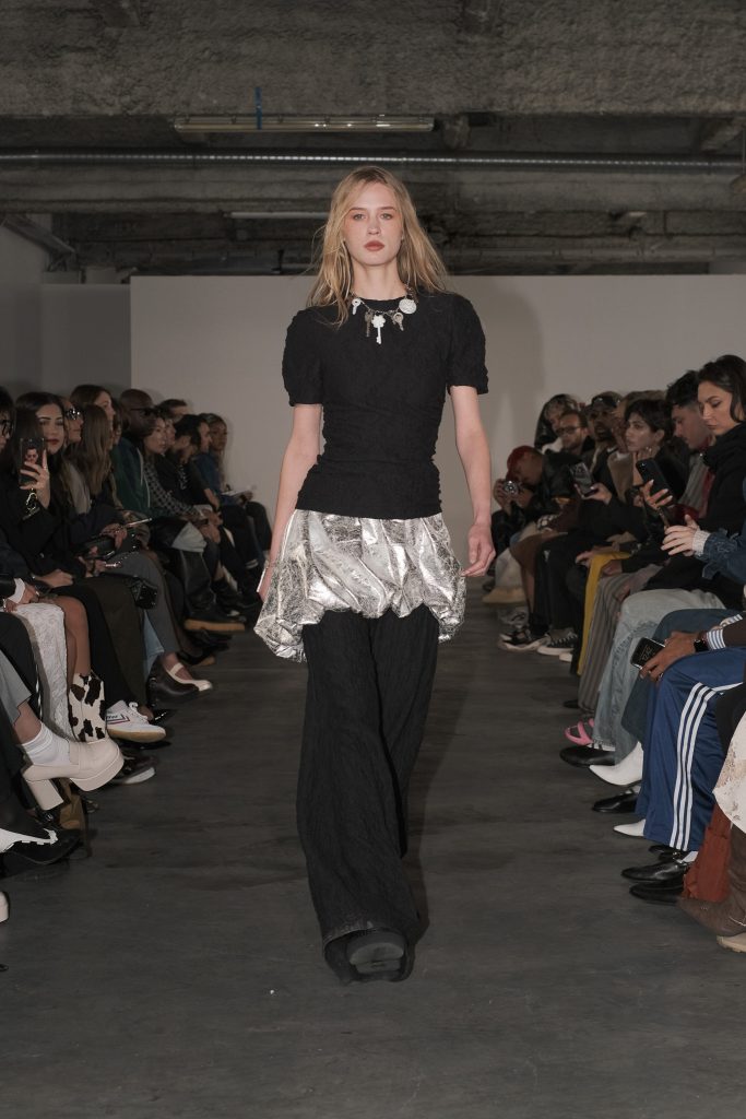 ZIMO SS25 Collection - Recycled Resilience Vanity Teen 虚荣青年 Lifestyle & new faces magazine ZIMO SS25 Collection - Recycled Resilience ZIMO SS25 Collection - Recycled Resilience Vanity Teen 虚荣青年 Lifestyle & new faces magazine