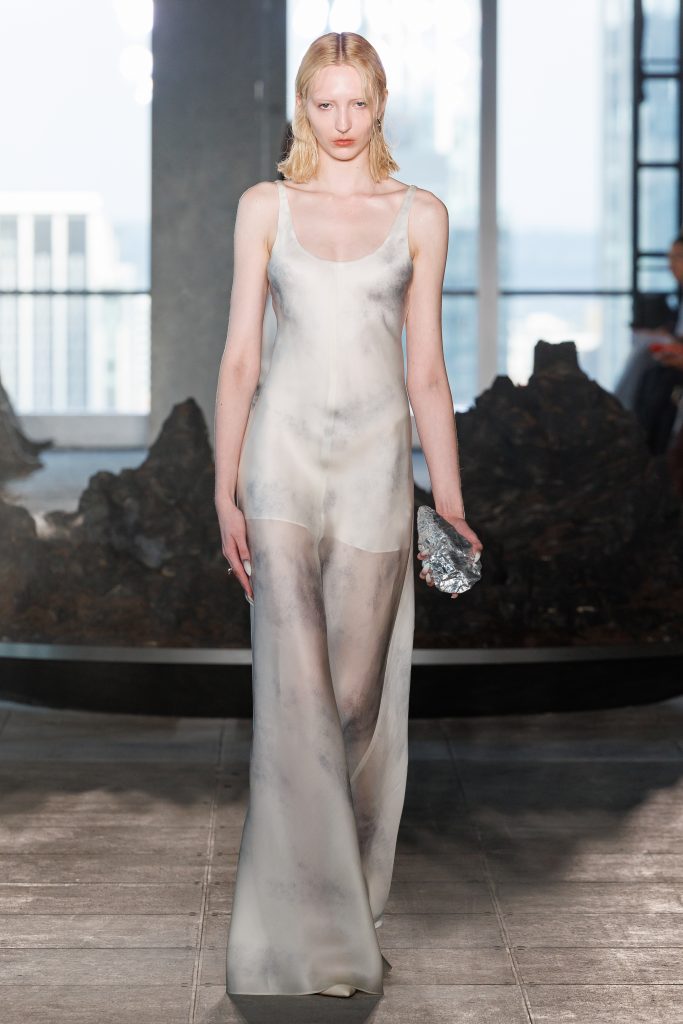 NYFW’s Hidden Gem: Grace Ling, A Neanderthal Brand Ethos NYFW’s Hidden Gem: Grace Ling, A Neanderthal Brand Ethos Vanity Teen 虚荣青年 Lifestyle & new faces magazine