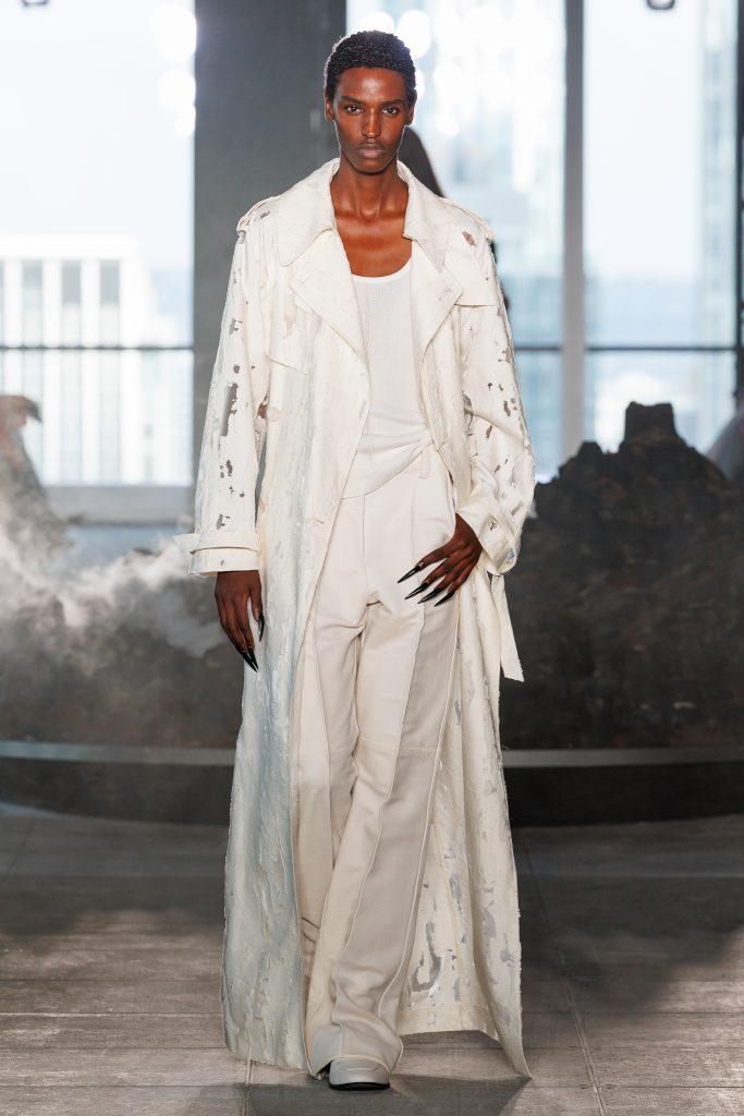 NYFW’s Hidden Gem: Grace Ling, A Neanderthal Brand Ethos NYFW’s Hidden Gem: Grace Ling, A Neanderthal Brand Ethos Vanity Teen 虚荣青年 Lifestyle & new faces magazine