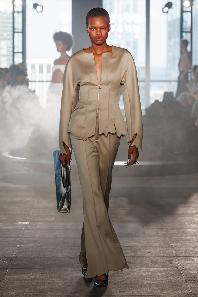 NYFW’s Hidden Gem: Grace Ling, A Neanderthal Brand Ethos NYFW’s Hidden Gem: Grace Ling, A Neanderthal Brand Ethos Vanity Teen 虚荣青年 Lifestyle & new faces magazine