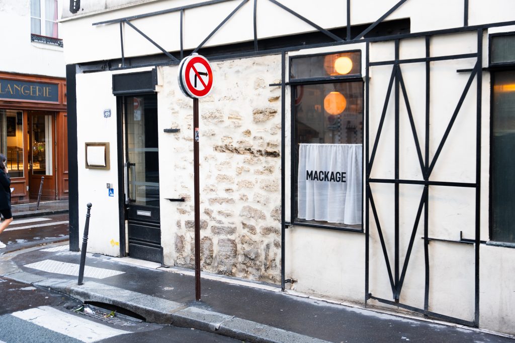 Mackage and Stella Maxwell co-hosted an intimate dinner during Paris Fashion Week Vanity Teen 虚荣青年 Lifestyle & new faces magazine Mackage and Stella Maxwell co-hosted an intimate dinner during Paris Fashion Week Mackage and Stella Maxwell co-hosted an intimate dinner during Paris Fashion Week Vanity Teen 虚荣青年 Lifestyle & new faces magazine