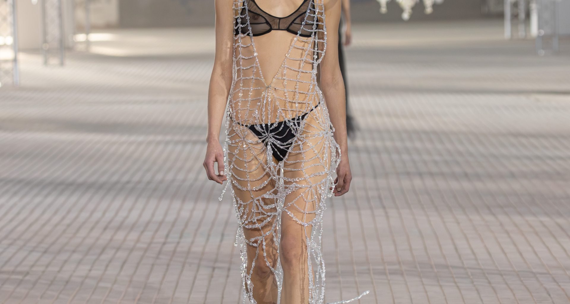 The Shattering of Crystals that Echoes “His Loss” – The Attico S/S 2025 The Shattering of Crystals that Echoes “His Loss” – The Attico S/S 2025 Vanity Teen 虚荣青年 Lifestyle & new faces magazine