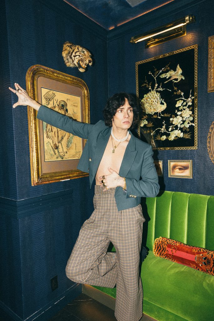 The resilient power of music - A chat with Spencer Sutherland The resilient power of music - A chat with Spencer Sutherland Vanity Teen 虚荣青年 Lifestyle & new faces magazine